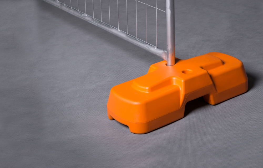 temp-fence-foot-orange.jpg